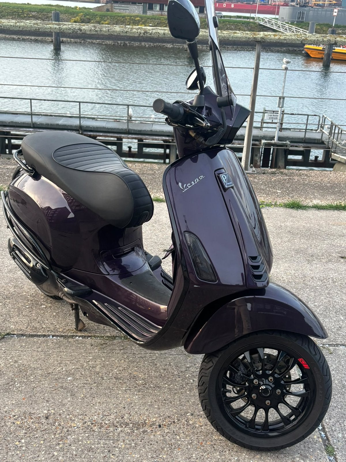 Foto 10 van Vespa Sprint 50CC
