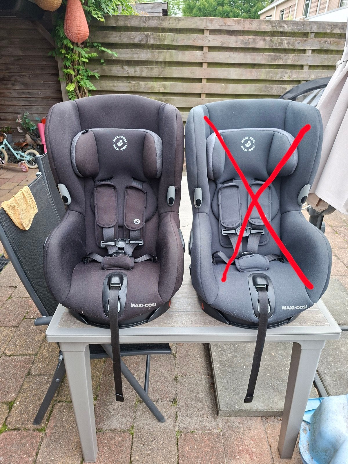 Zwarte Maxi Cosi Axiss autostoel, Ophalen, 9 t/m 18 kg, Slaapstand, Maxi-Cosi