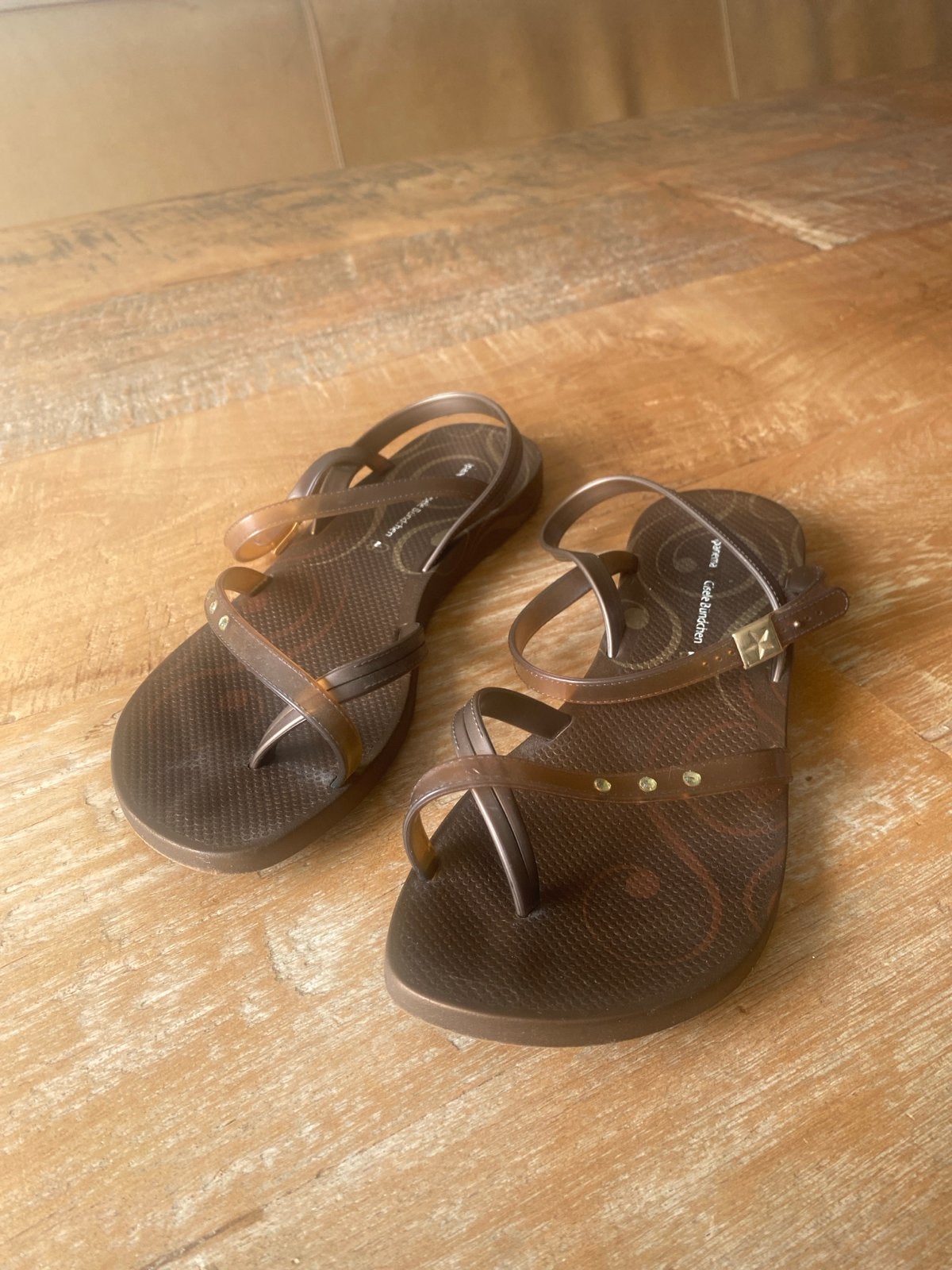 Ipanema Gisele Bündchen sandalen maat 40, Ophalen of Verzenden, Gedragen, Bruin, Sandalen of Muiltjes
