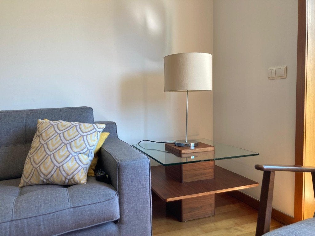 Moderne bijzettafel, Vierkant, 55 tot 75 cm, Modern, Ophalen