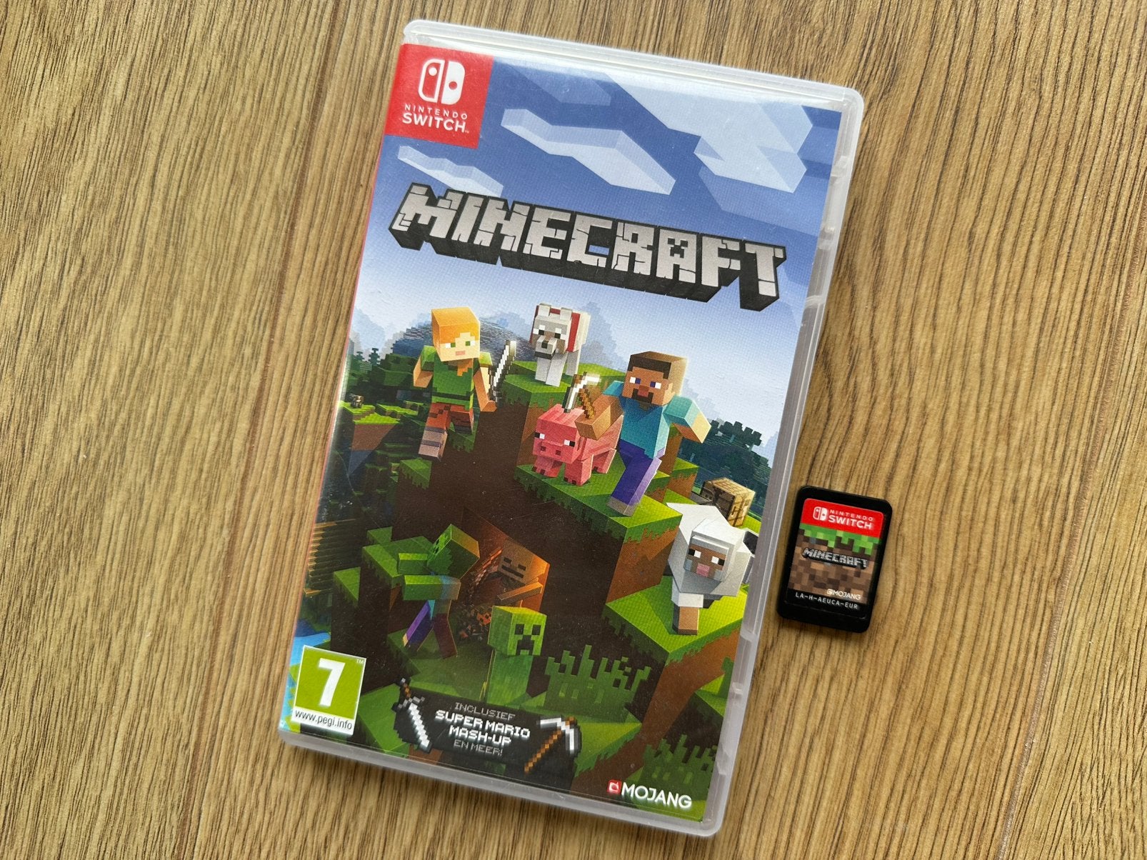 Minecraft Nintendo Switch Nette Staat!!!, 3 spelers of meer, Ophalen of Verzenden, Zo goed als nieuw, Vanaf 7 jaar