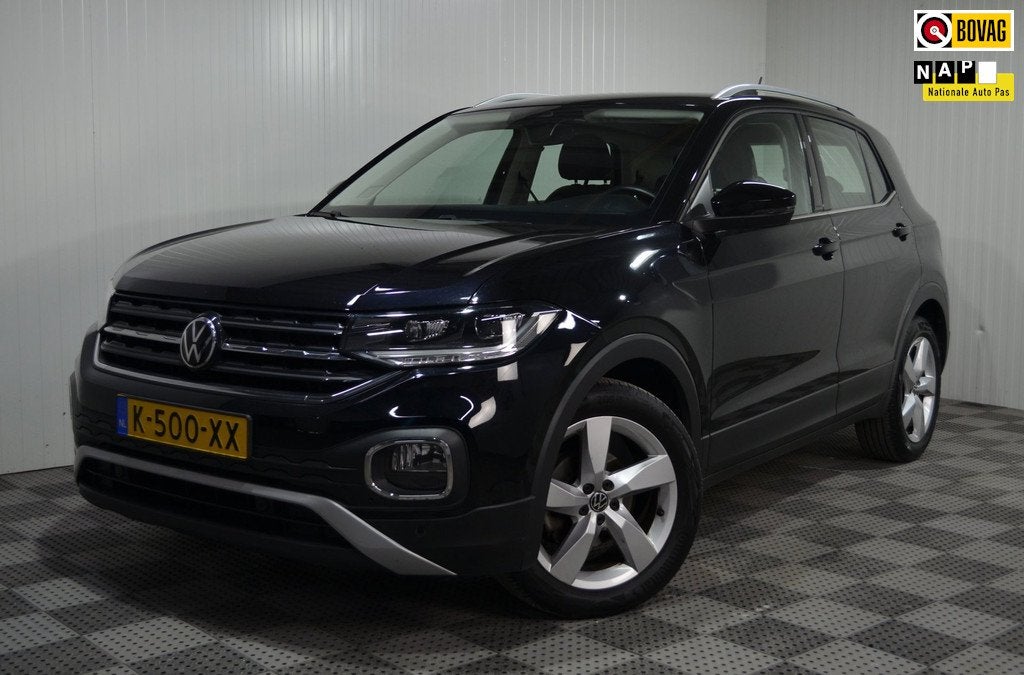Volkswagen T-Cross 1.0 TSI Style / Adap. Cruise / Carplay /, Auto's, Volkswagen, T-Cross, Gebruikt, Leder en Stof, Zwart