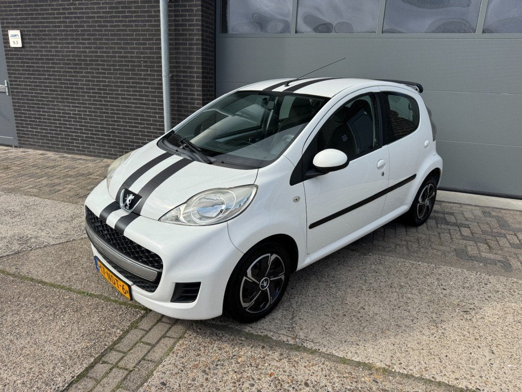 Peugeot 107 1.0-12V XS Airco, Voorwielaandrijving, Gebruikt, 4 stoelen, Origineel Nederlands
