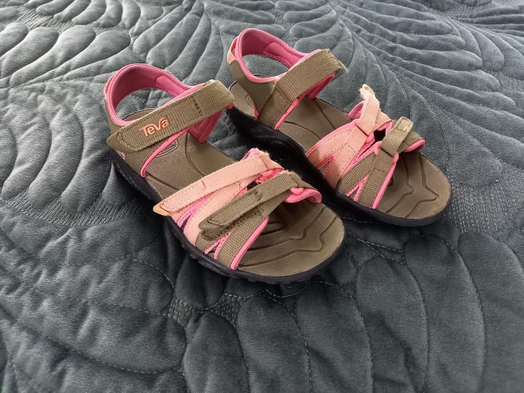 TEVA Sandalen maat 28 zo goed als nieuw, Meisje, Schoenen, Zo goed als nieuw, Teva