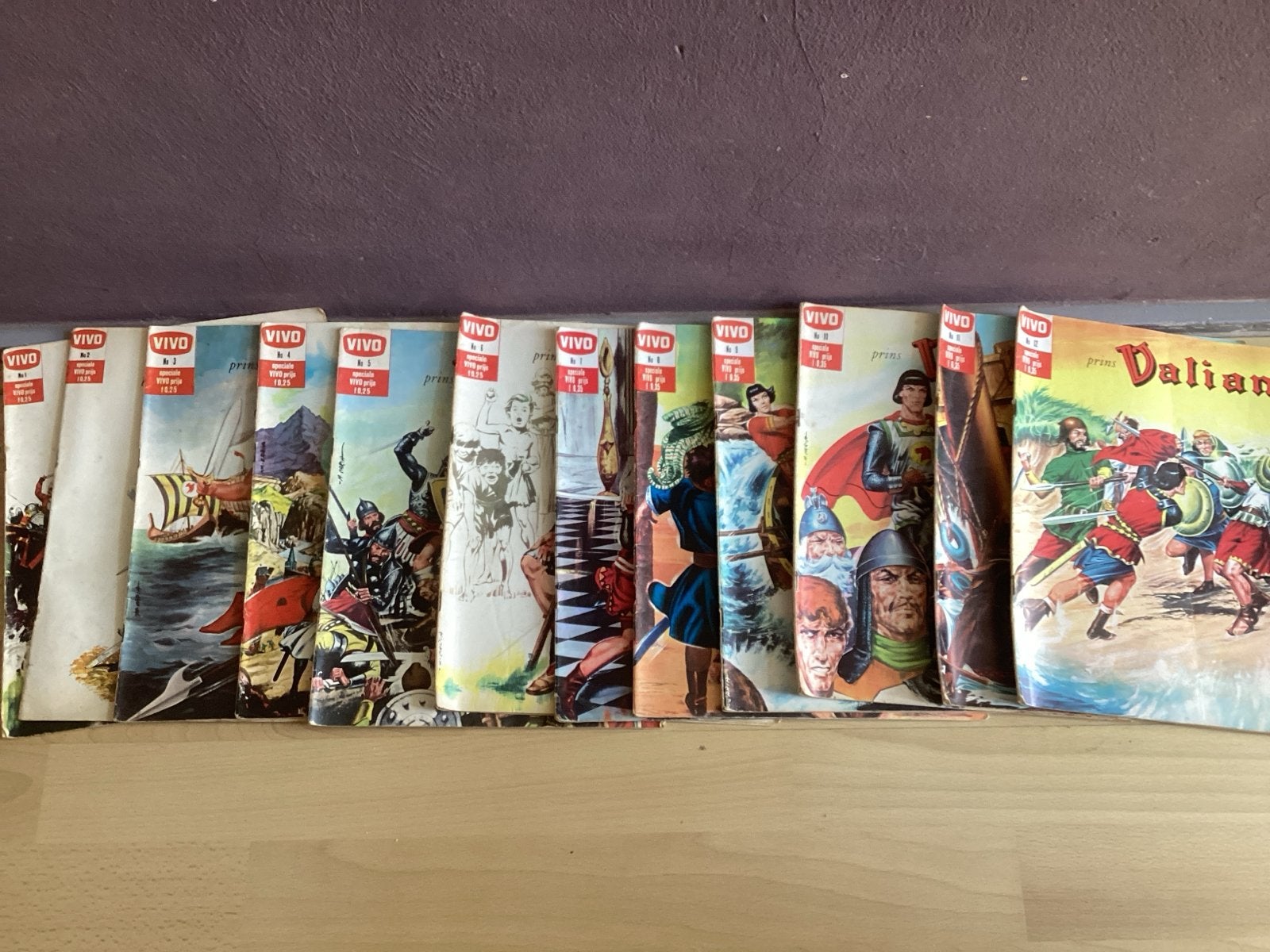 12 Vintage Vivo Variant Tijdschriften - Prins Valiant, Ophalen of Verzenden