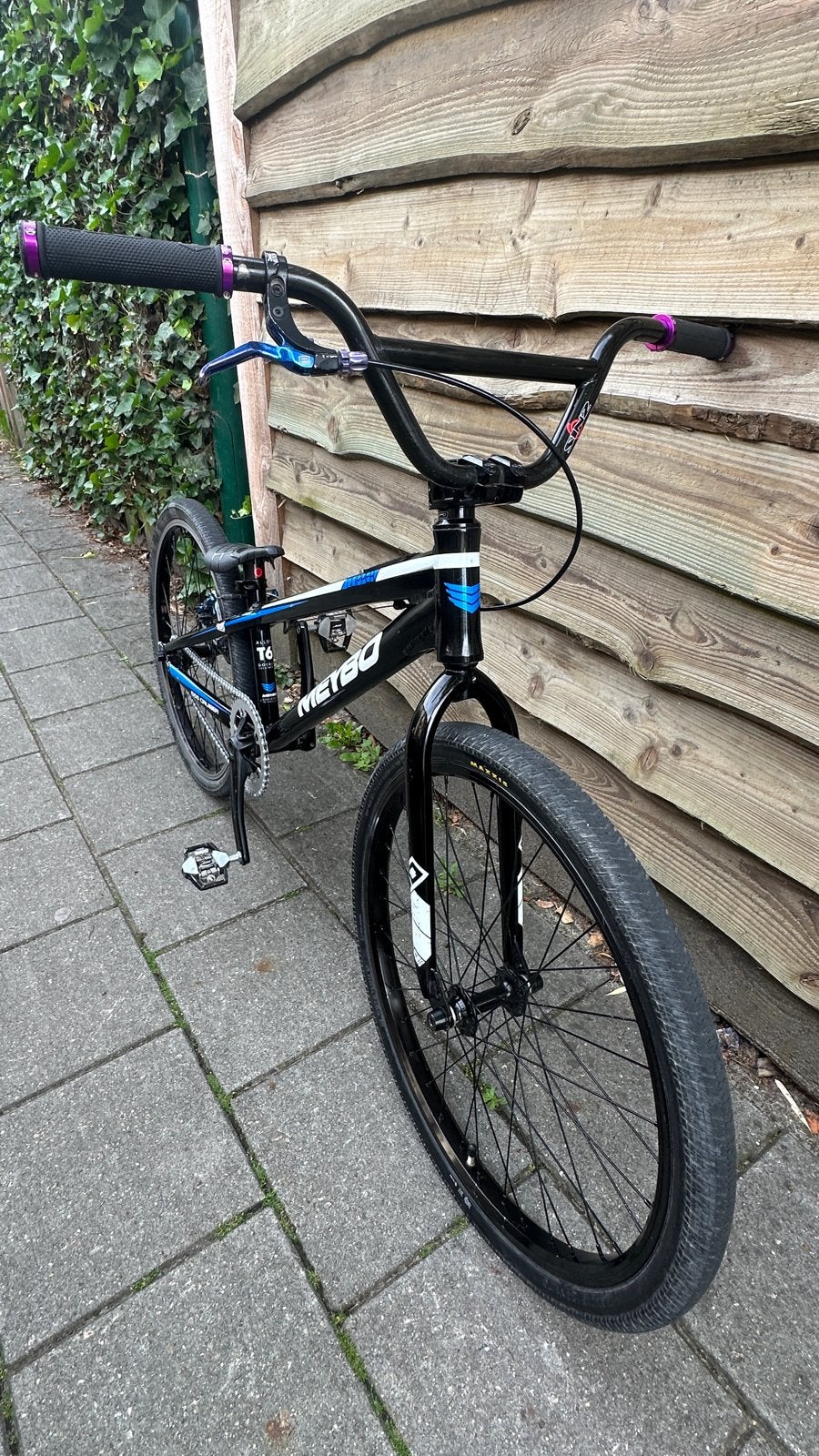 Meybo Cruiser 555 BMX - Topfiets voor de crossbaan, Ophalen, 24 inch of meer, Gebruikt, Velgrem