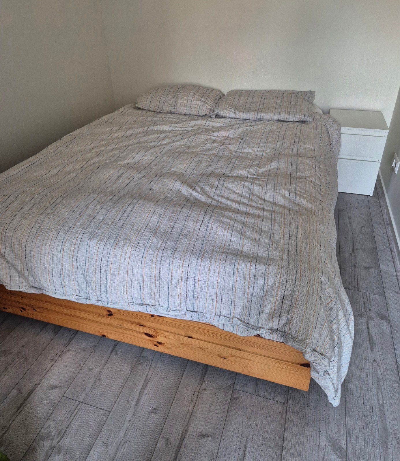 Ikea bed met 4 lades - 140x200, Ophalen, Gebruikt, Bruin, Tweepersoons