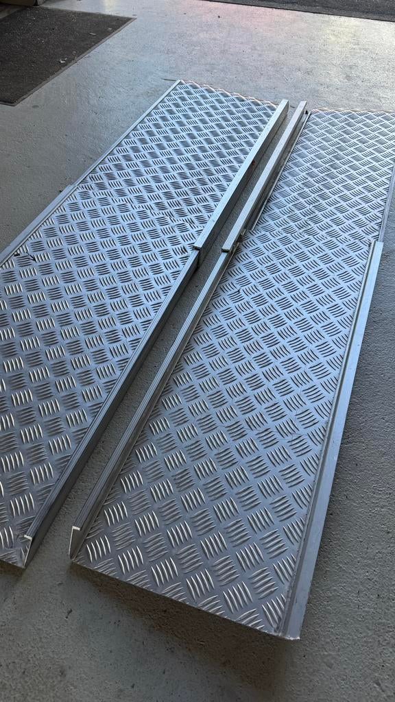 Aluminium Rijplaten / Oprijplaten uitschuifbaar, Ophalen of Verzenden