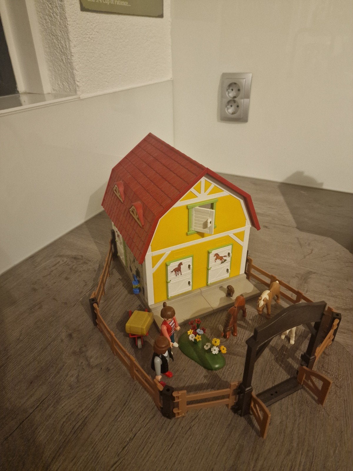 Playmobil Paardenstal met accessoires en figuren, Ophalen, Zo goed als nieuw, Jongen of Meisje