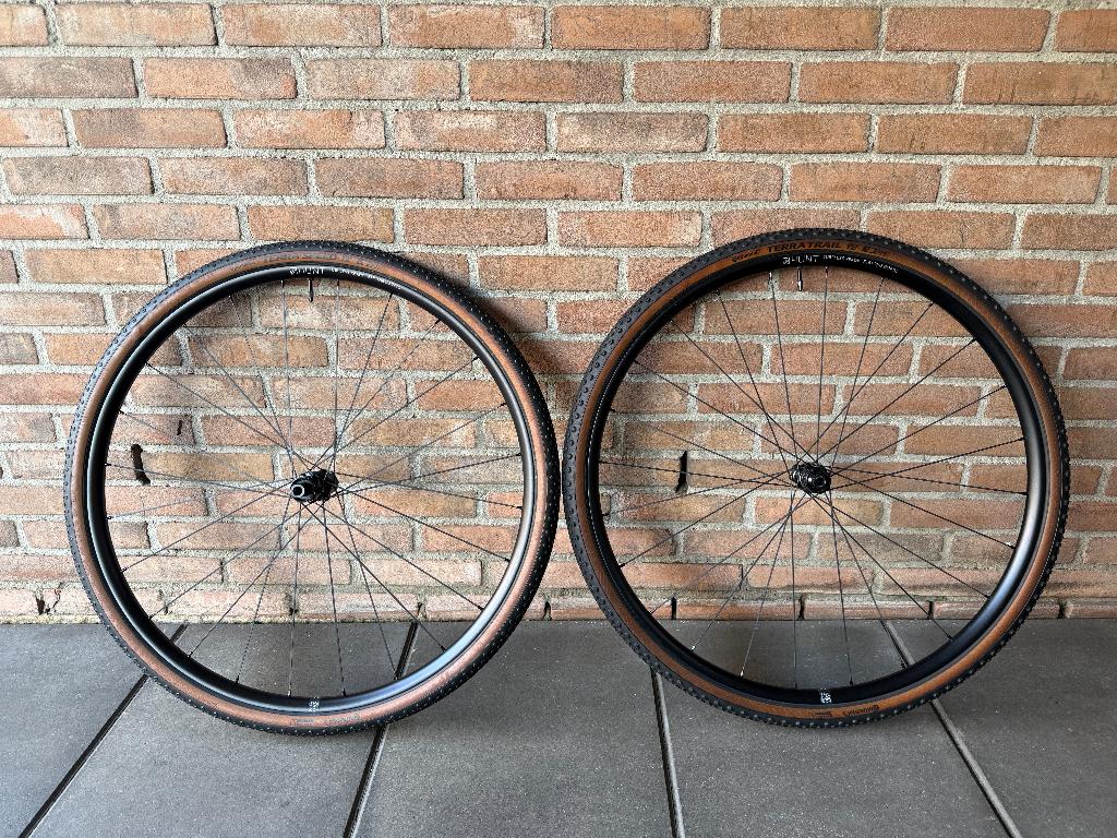 HUNT Gravel Race Wielset 1403g + Continental Speed en Trail, Wiel, Racefiets, Hunt, Ophalen of Verzenden
