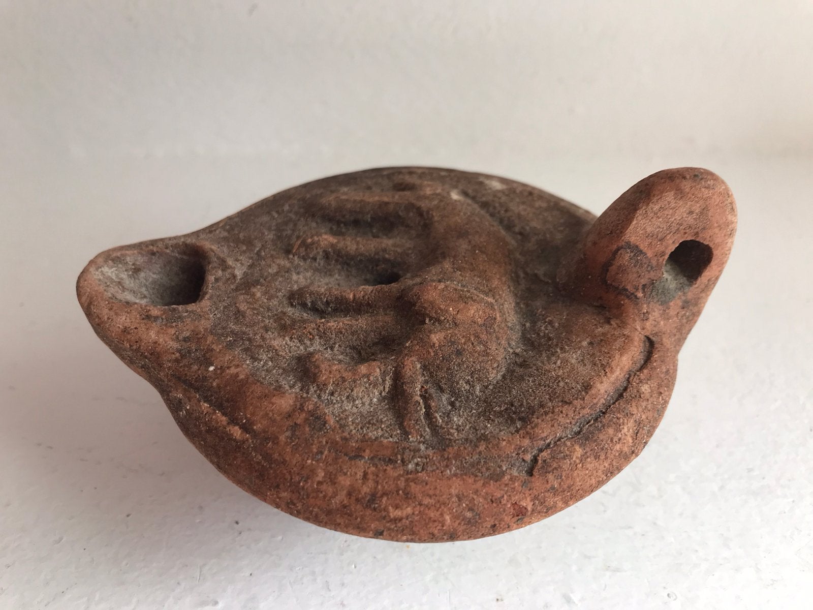 Olielampje olifant ws Romeins, Antiek en Kunst, Antiek | Keramiek en Aardewerk, Ophalen of Verzenden