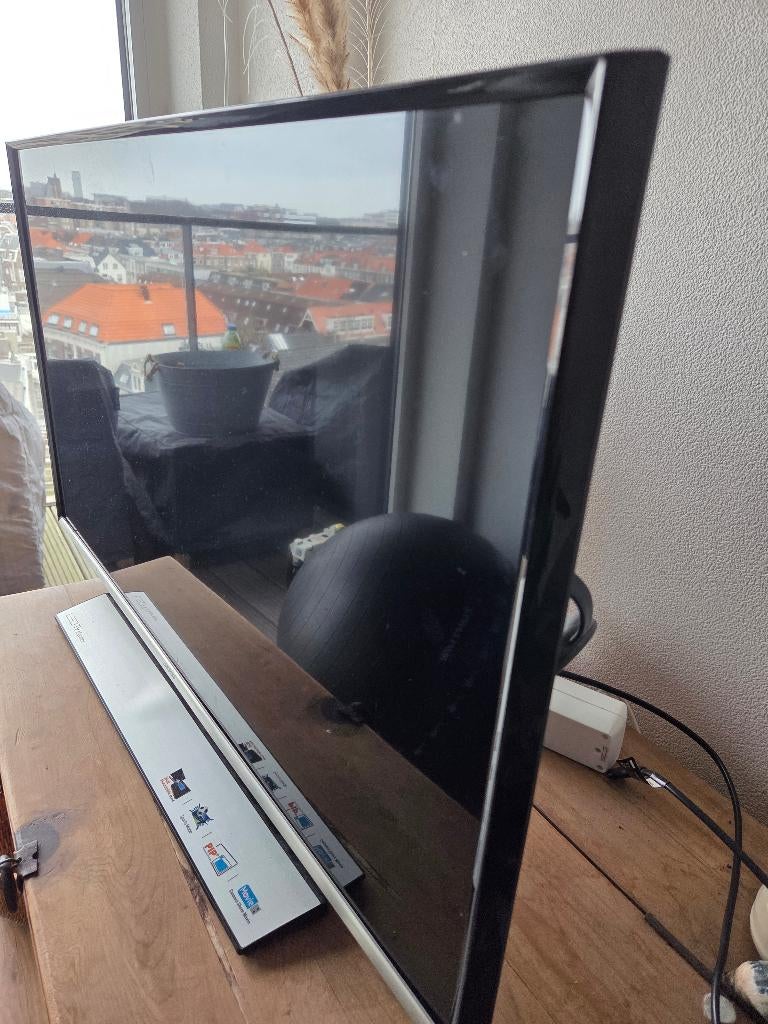 Samsung T32E310EW Zwart, Ophalen, 100 Hz, Samsung, Gebruikt
