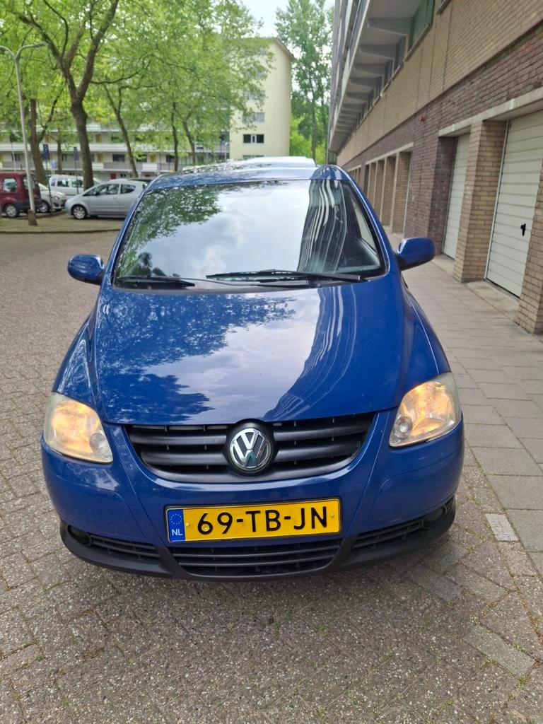 Volkswagen Fox 1.2 40KW 2006 Blauw, Auto's, Voorwielaandrijving, Stof, 1198 cc, 973 kg