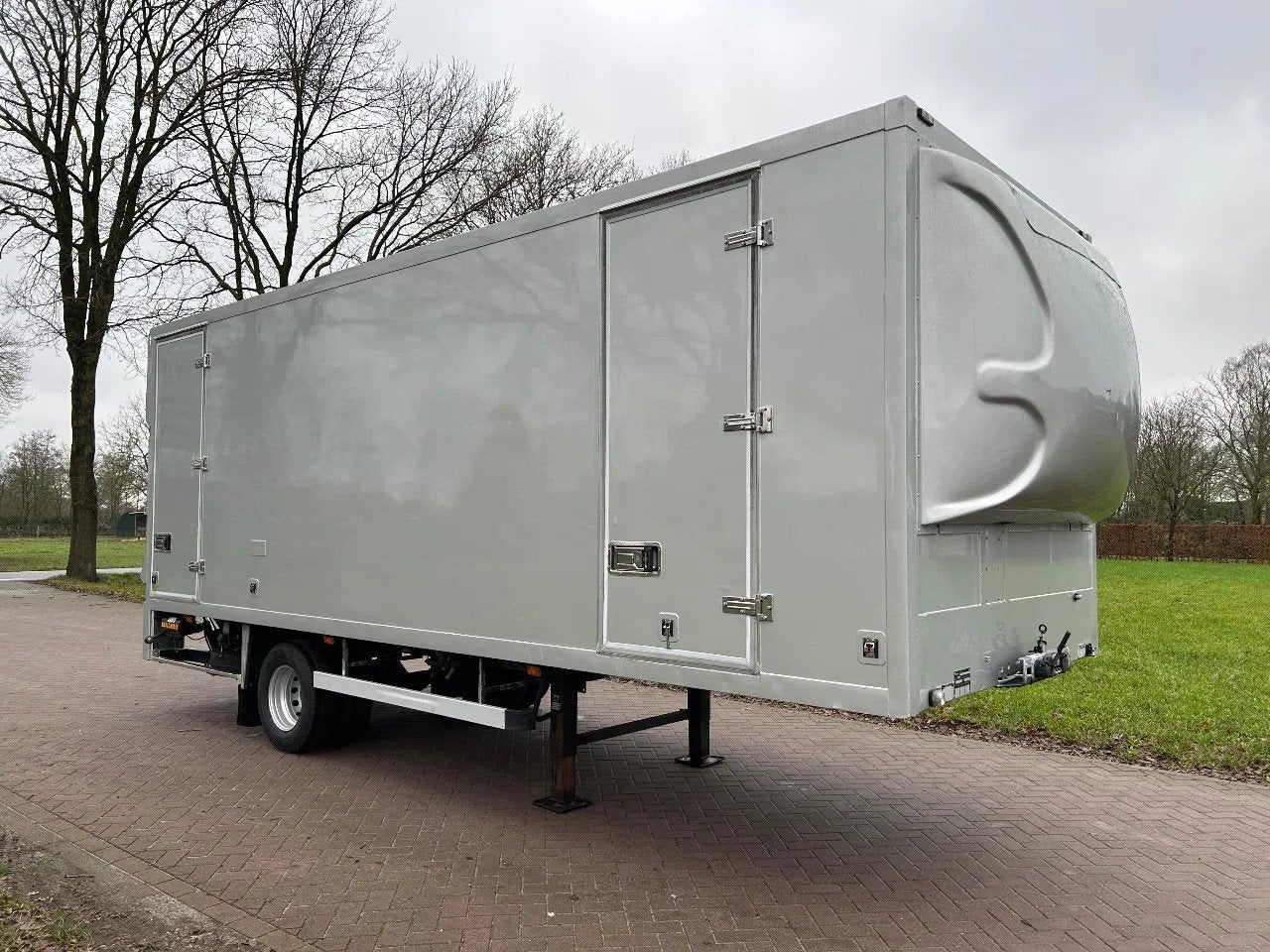 VELDHUIZEN be oplegger 7.5 ton gesloten met laadklep 1000 kg, Auto's, Overige brandstoffen, Origineel Nederlands, Bedrijf, Zilver of Grijs