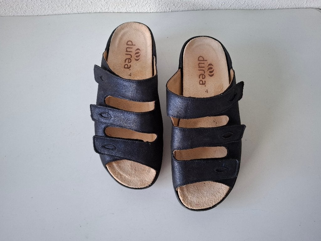 Durea MAAT 37 zeer brede voeten ( 4 J ) muiltjes instappers, Durea, Sandalen of Muiltjes, Zo goed als nieuw, Verzenden