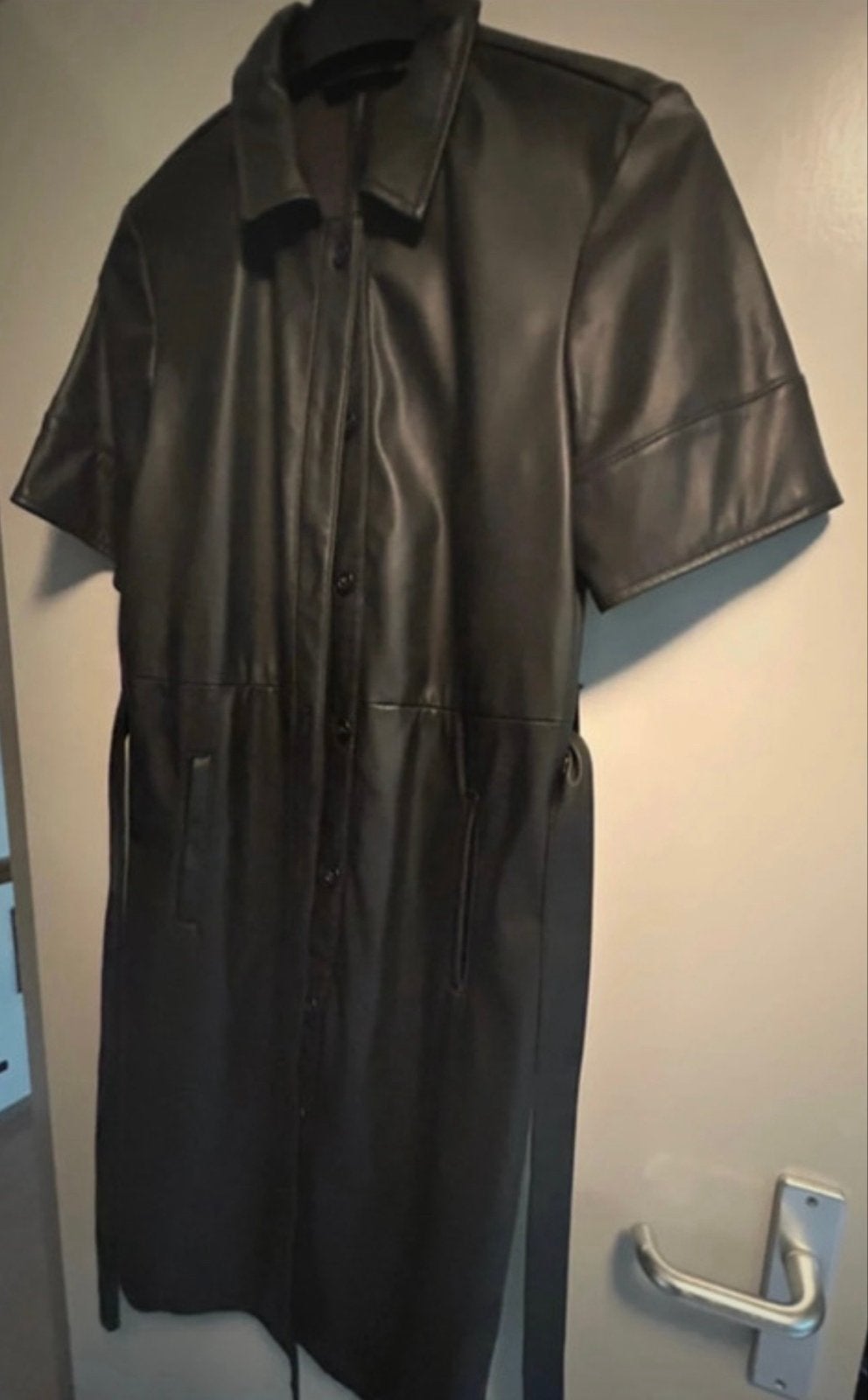 Vero Moda Zwart imitatie leren Jurk met Korte Mouwen, Maat 38/40 (M), Zwart, Ophalen of Verzenden, Zo goed als nieuw