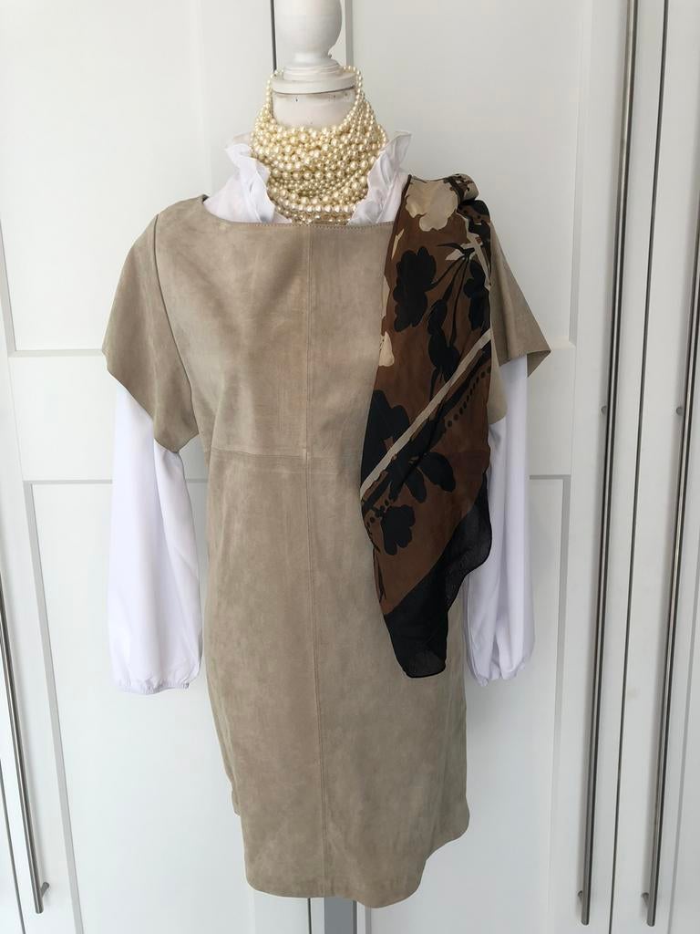 Nieuw Vanillia jurk beige suede 40 l xl, Kleding | Dames, Maat 38/40 (M), Verzenden, Beige, Nieuw