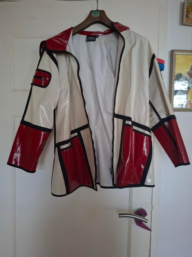 Mondriaan Stijl Lak Regenjas - Maat 40, Kleding | Dames, Maat 38/40 (M), Ophalen of Verzenden, Onbekend, Gedragen