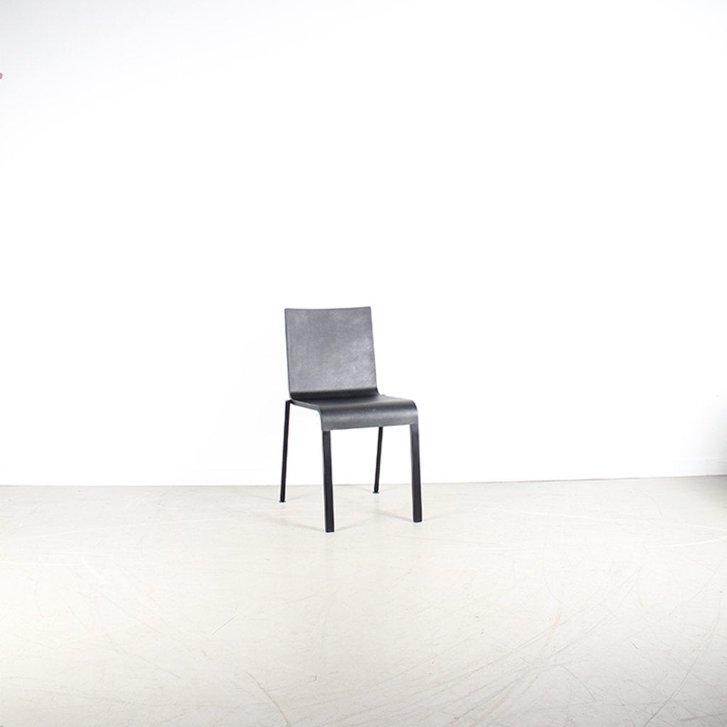 25x Vitra Maarten van Severen .03 Stoel Zwart – Zwart, Niet ingevuld, Kunststof, Zwart, Niet ingevuld