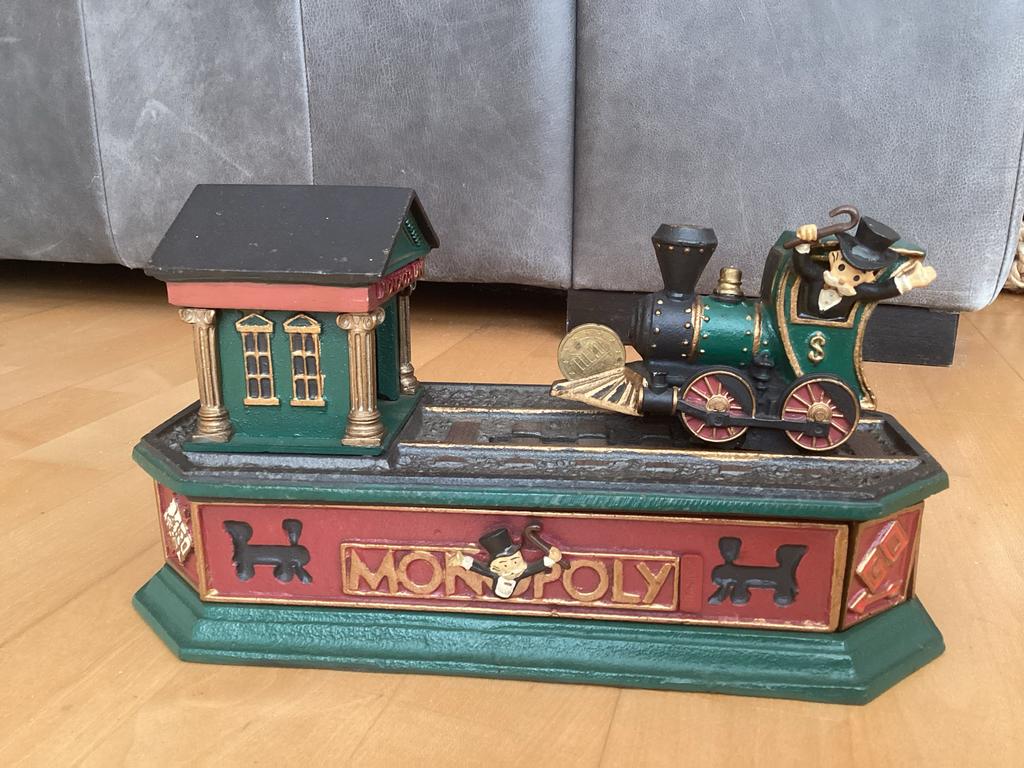 Zeldzame Mechanische Monopoly Spaarpot van Gietijzer (1996), Verzamelen, Spaarpotten, Ophalen of Verzenden, Gebruikt, Metaal of Blik