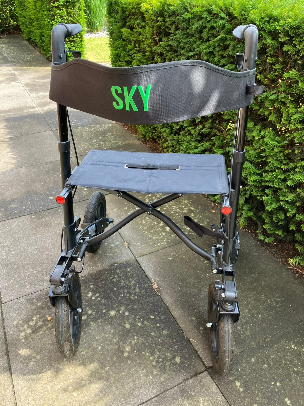 Sky Air Lichtgewicht rollator met luchtbanden, Ophalen, Lichtgewicht, Zo goed als nieuw