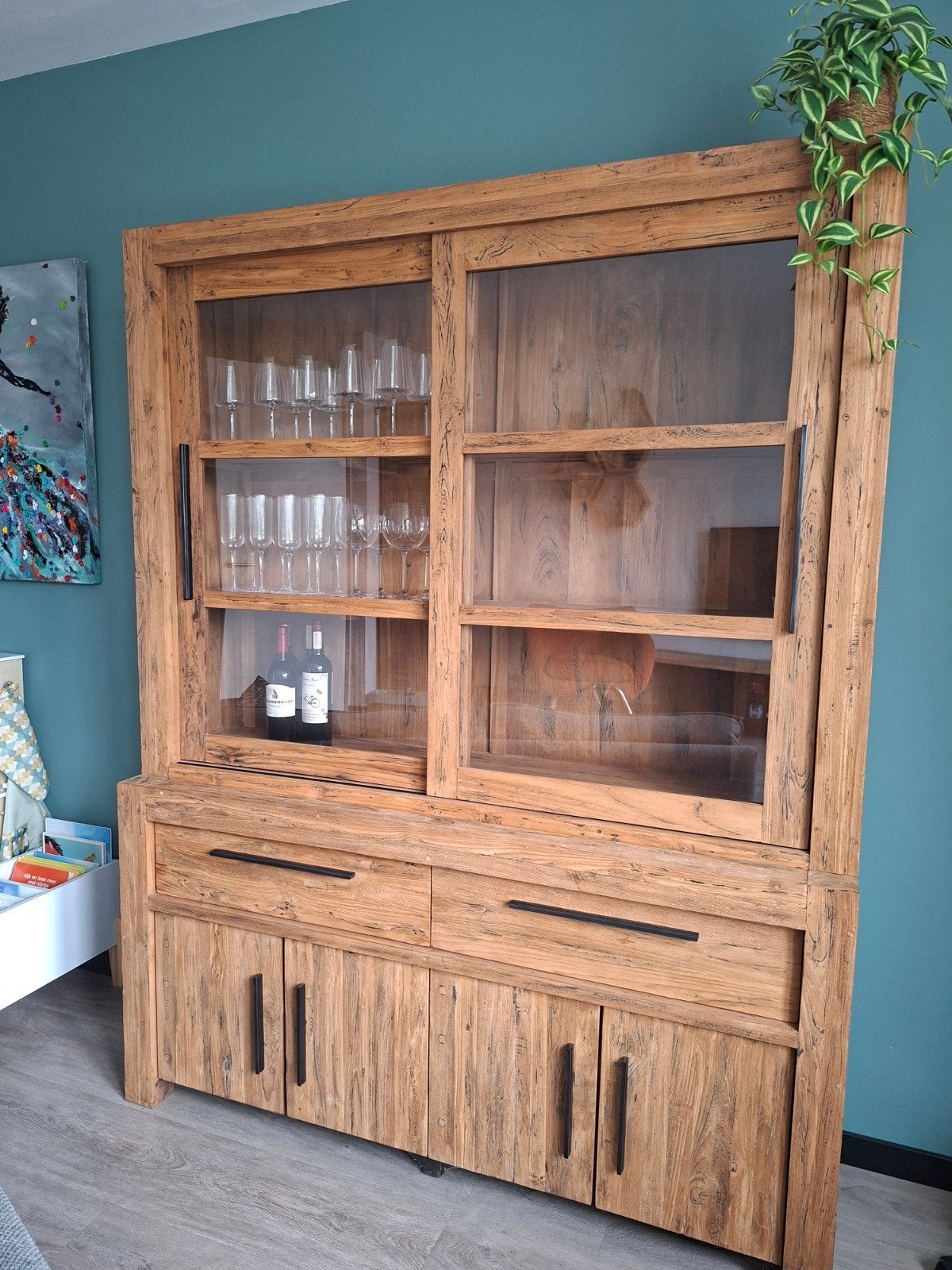 Mooi houten vitrinekast / buffetkast, zgan, Ophalen, 200 cm of meer, Zo goed als nieuw, 25 tot 50 cm