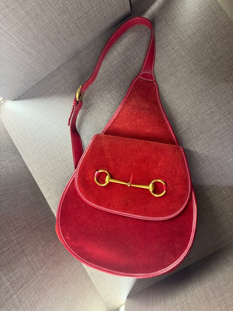 Vintage Gucci Horsebit Sling Rugzak Rood Suède, Ophalen of Verzenden, Gebruikt, Rood, Schoudertasje