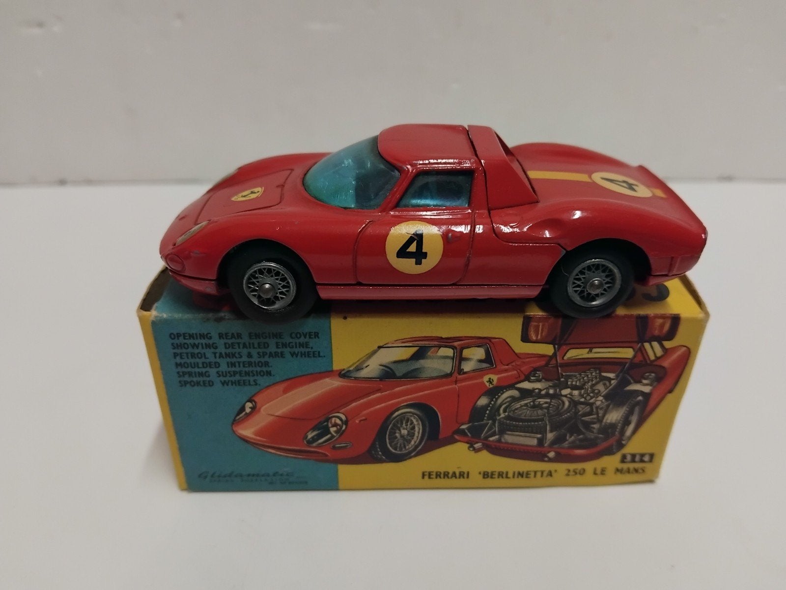 old Corgi Toys #314 Ferrari 250 LM Berlinetta Le Mans #4, Ophalen of Verzenden, Zo goed als nieuw, Auto, Corgi