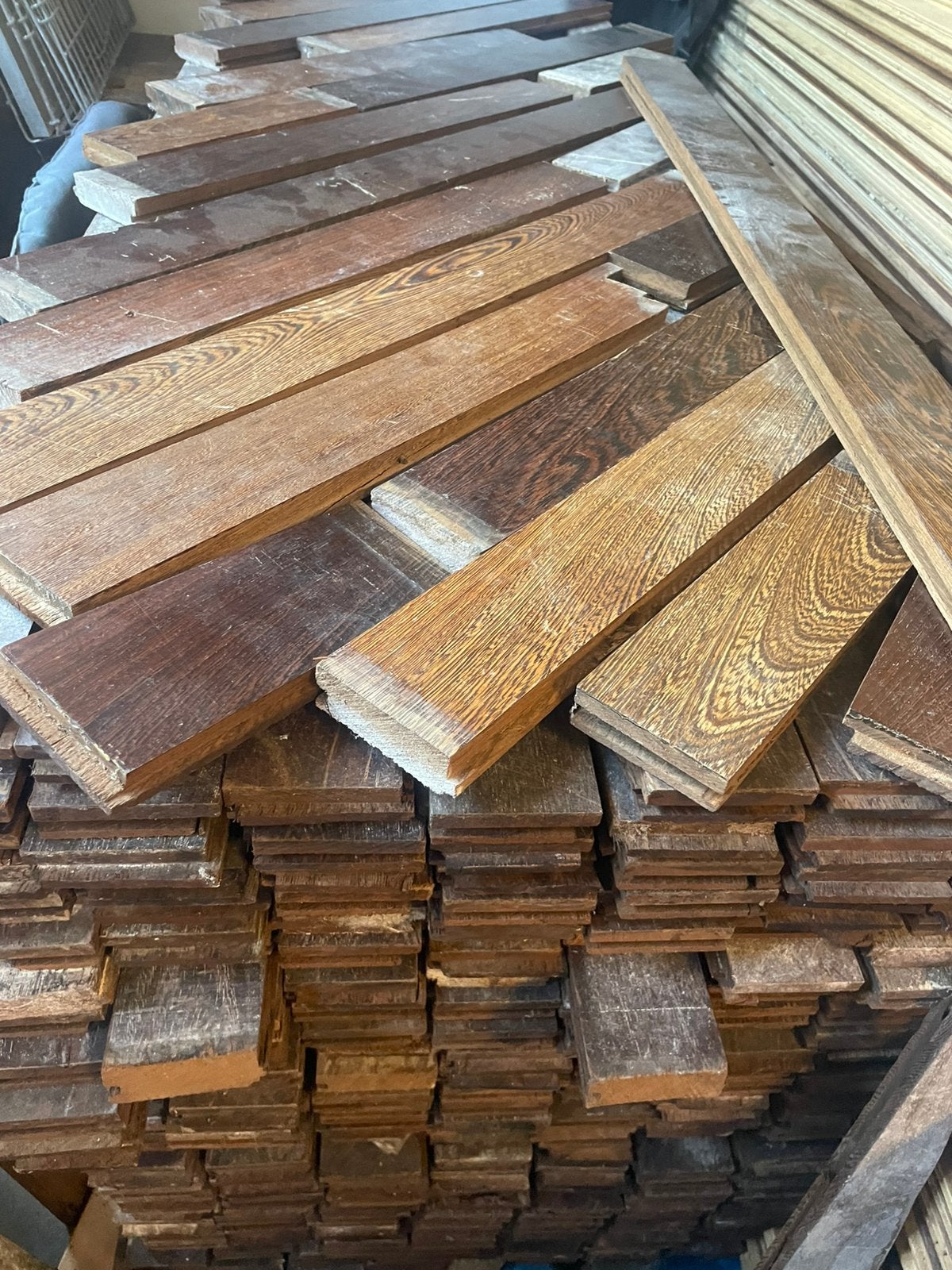 Massief wenge hout 2 kuub 2cm dik 7cm breed panga panga, Doe-het-zelf en Verbouw, Ophalen, Minder dan 25 mm, Zo goed als nieuw