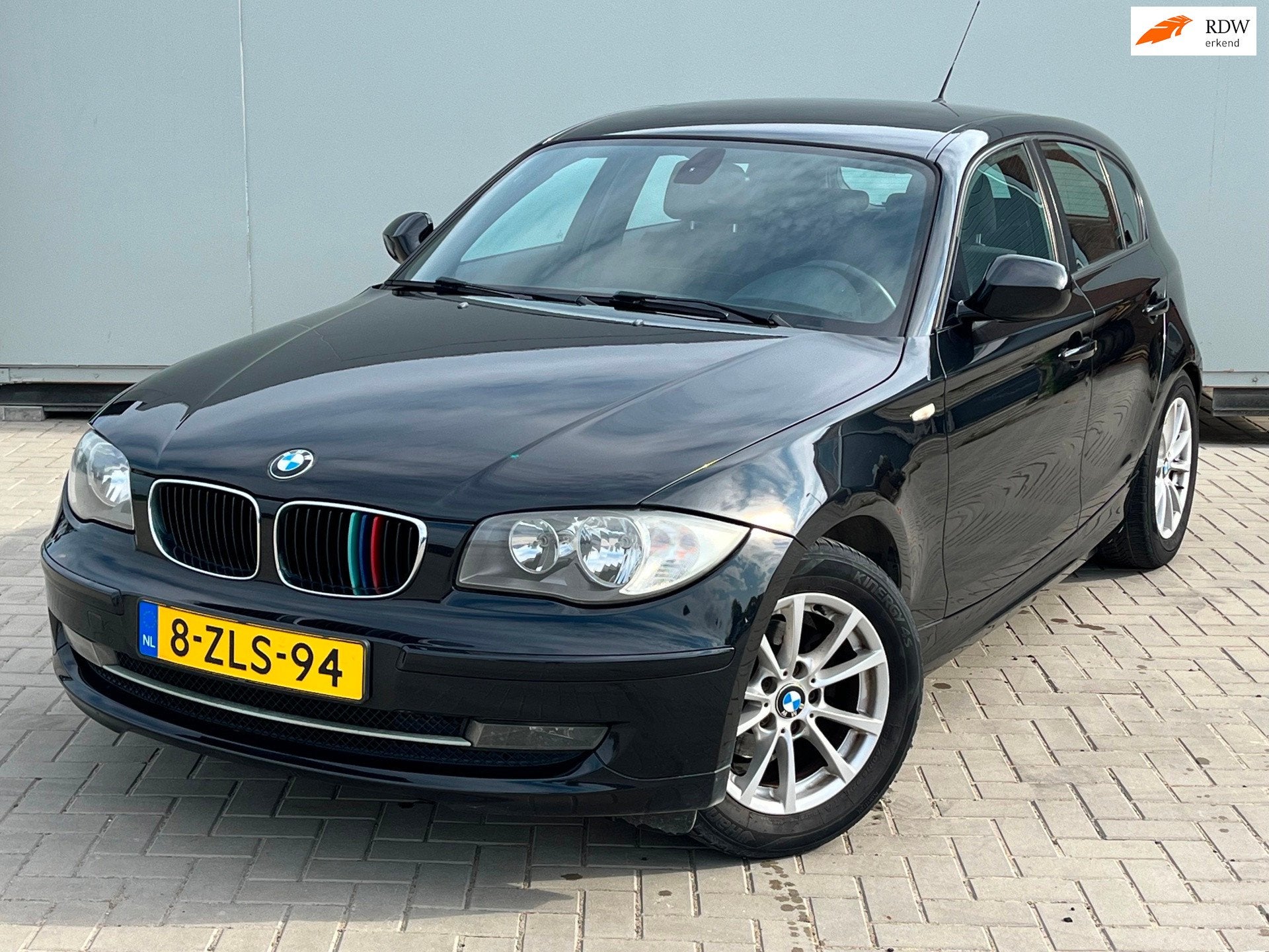 BMW 1-serie 116i Business Line Style 5 DEURS APK NIEUW DEALE, Auto's, 1-Serie, Euro 5, Achterwielaandrijving, 4 cilinders