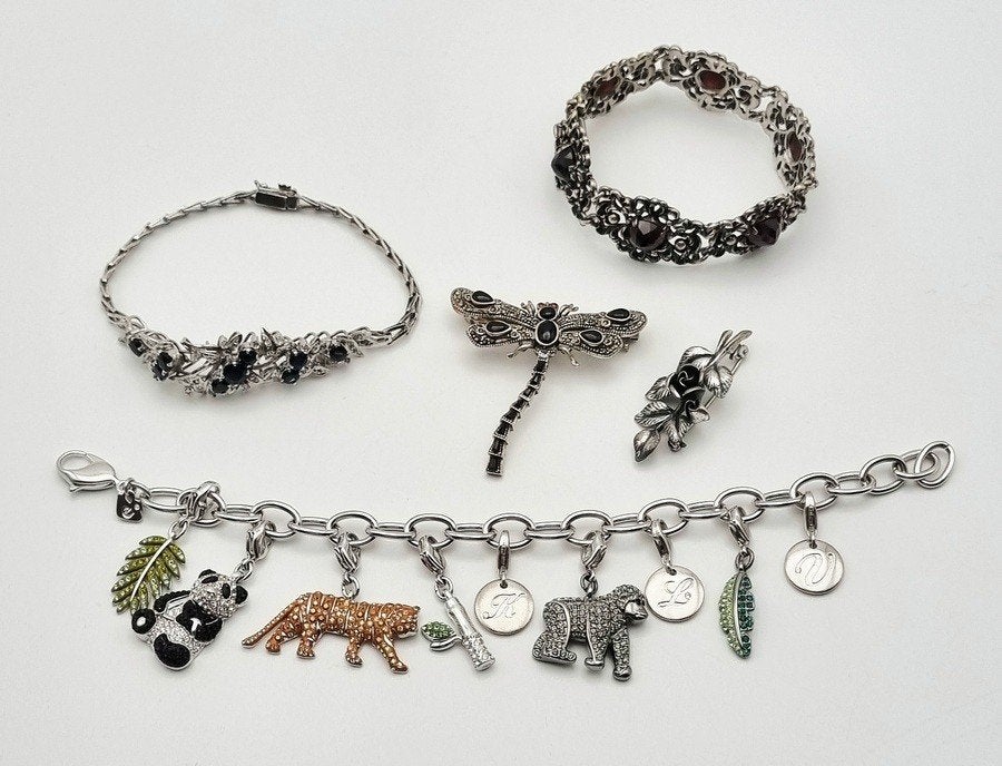 1067. Lot sieraden - edel en onedel, Swarovski, 20e eeuw, Ophalen of Verzenden, Overige materialen, Overige typen