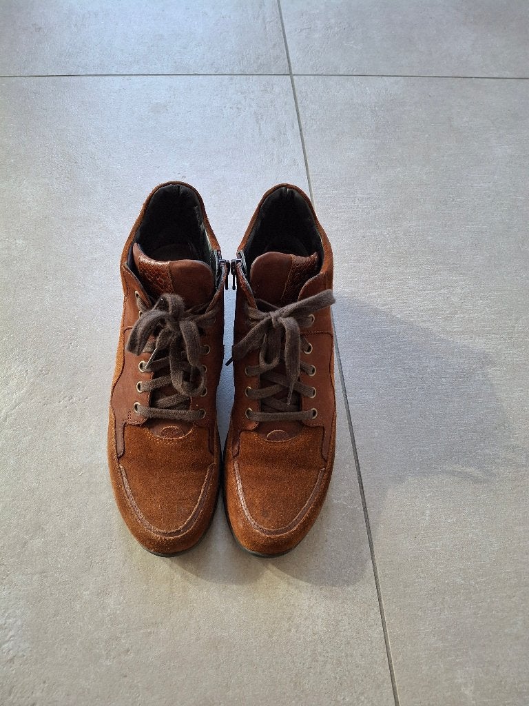 Bruine leren sneakers - Maat 39, Durea, Bruin, Ophalen of Verzenden, Sneakers of Gympen