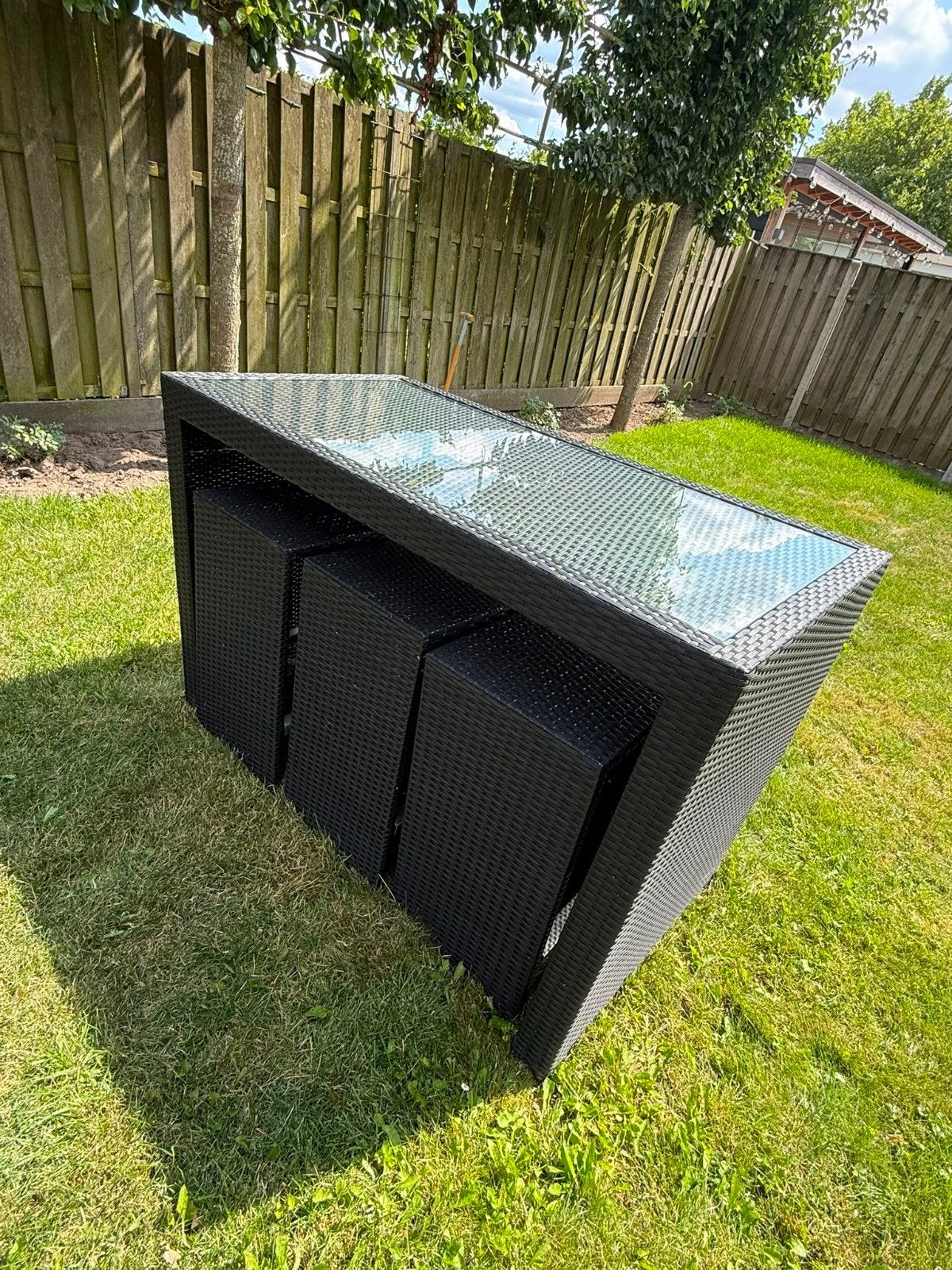 Wicker tuinset met glazen tafel en 6 krukken, Ophalen, 6 zitplaatsen, Zo goed als nieuw, Tuinset