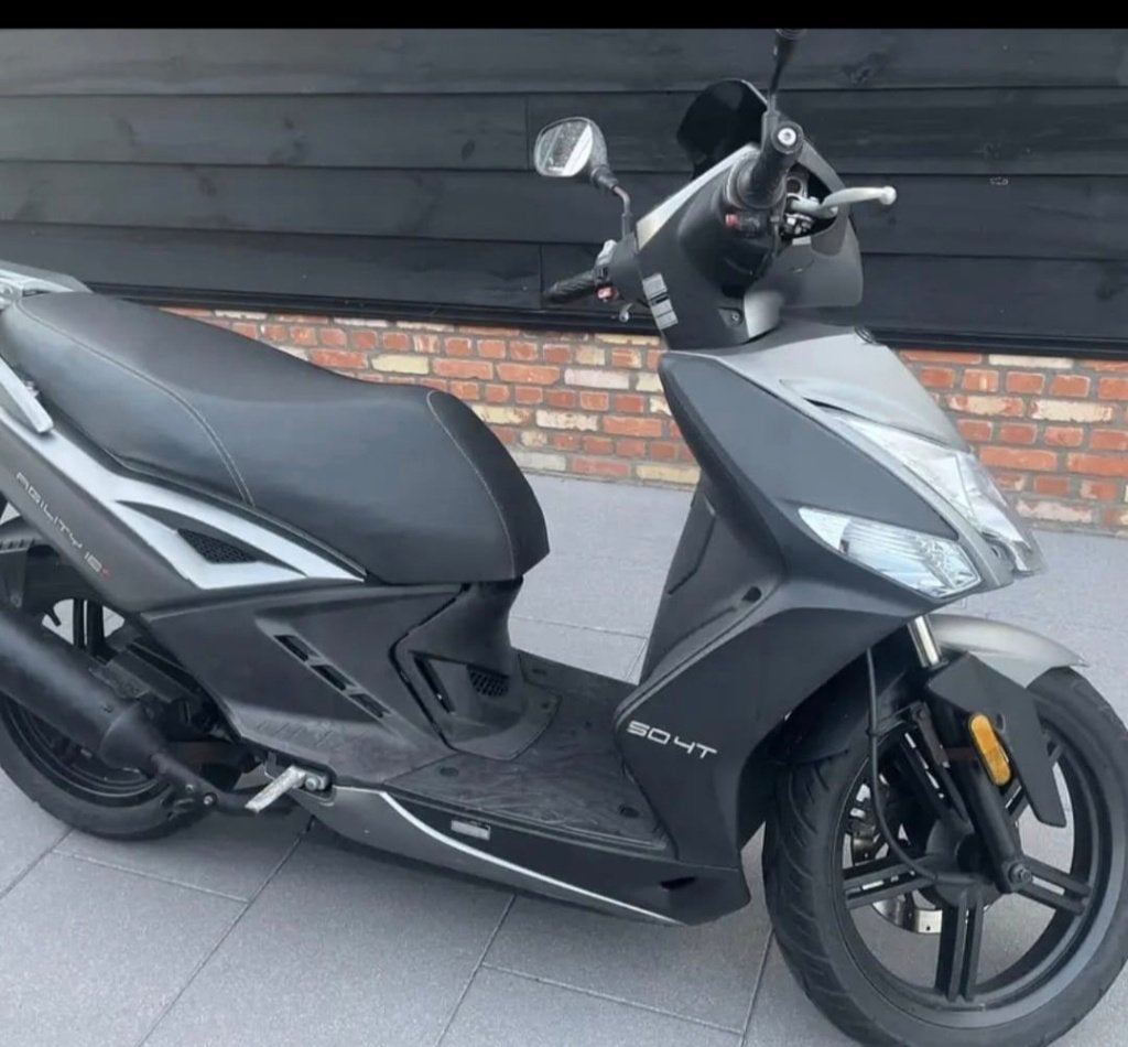 Kymco scooter, Fietsen en Brommers, Scooters | Kymco, Ophalen, Gebruikt, Maximaal 45 km/u, Agility