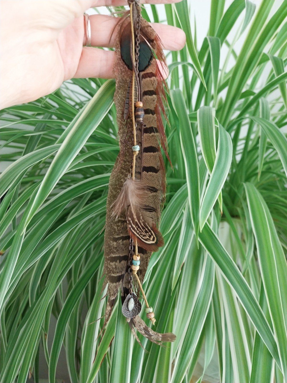 1 lange Fazantveer oorbel, Sieraden, Tassen en Uiterlijk, Oorbellen, Overige materialen, Hangers, Bruin, Verzenden