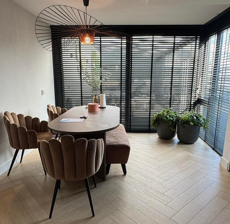3 x zwarte houten jaloeziën met houtnerf, Ophalen, Zo goed als nieuw, 75 m² of meer, Tapijt