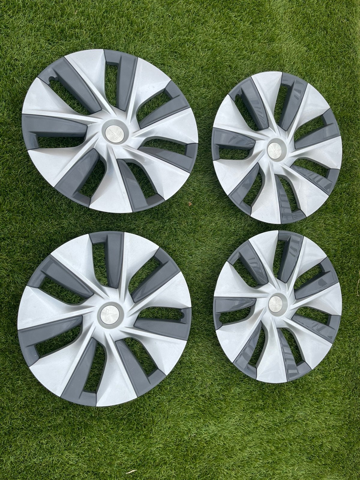 Tesla model Y 2020-2024 - Gemini Wheel Cover, Auto diversen, Wieldoppen, Ophalen, Nieuw