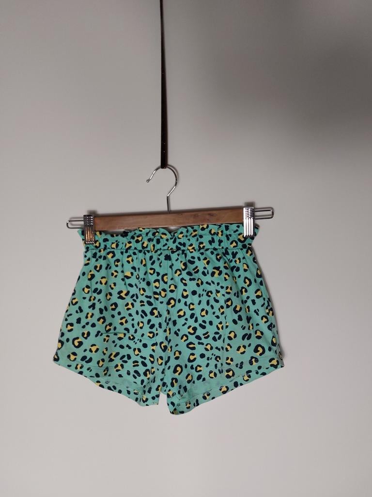 Hema short maat 98-104 z.g.a.n., Broek, Meisje, Ophalen of Verzenden, Zo goed als nieuw