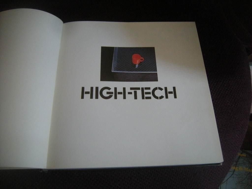 Kron / Slesin - High-Tech, Ophalen of Verzenden, Gelezen, Interieur en Design