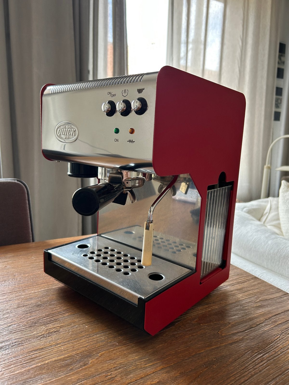 Quickmill 2820 in topstaat - rood, 10 kopjes of meer, Ophalen of Verzenden, Zo goed als nieuw, Espresso apparaat