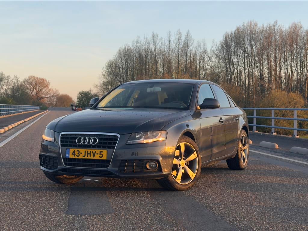 Audi A4 1.8 Tfsi 88KW 2009 Grijs NAP, Auto's, Audi, 4 cilinders, A4, 75 €/maand, Handgeschakeld