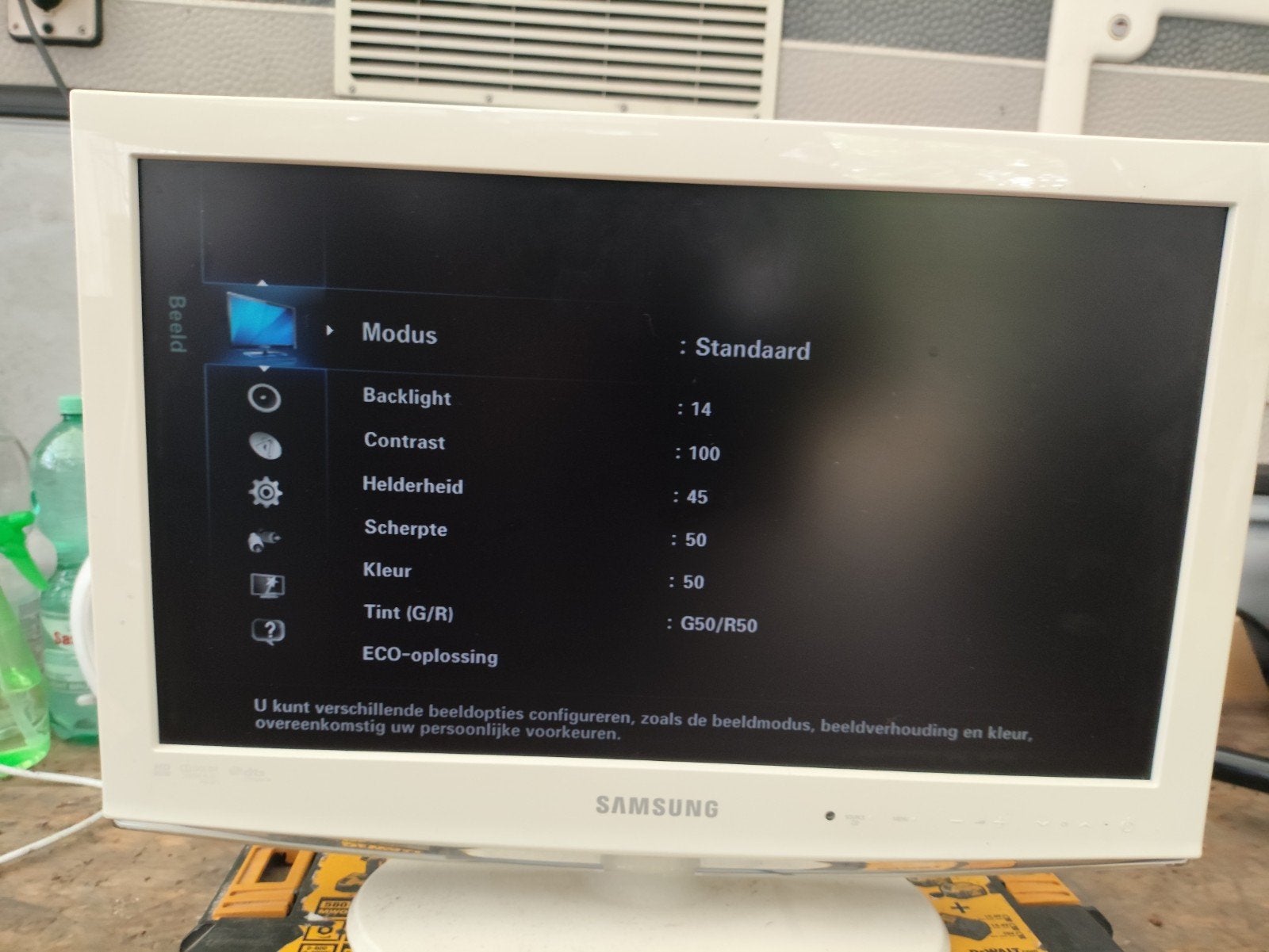 Kleine Samsung TV - Tegen elk aannemelijk bod, Ophalen of Verzenden, Gebruikt, 50 Hz, Samsung