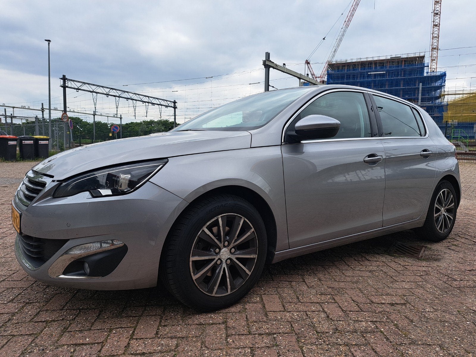 Peugeot 308 1.6THP 92/125 5-D 2014 Grijs, Auto's, Voorwielaandrijving, 125 pk, Zwart, 4 cilinders