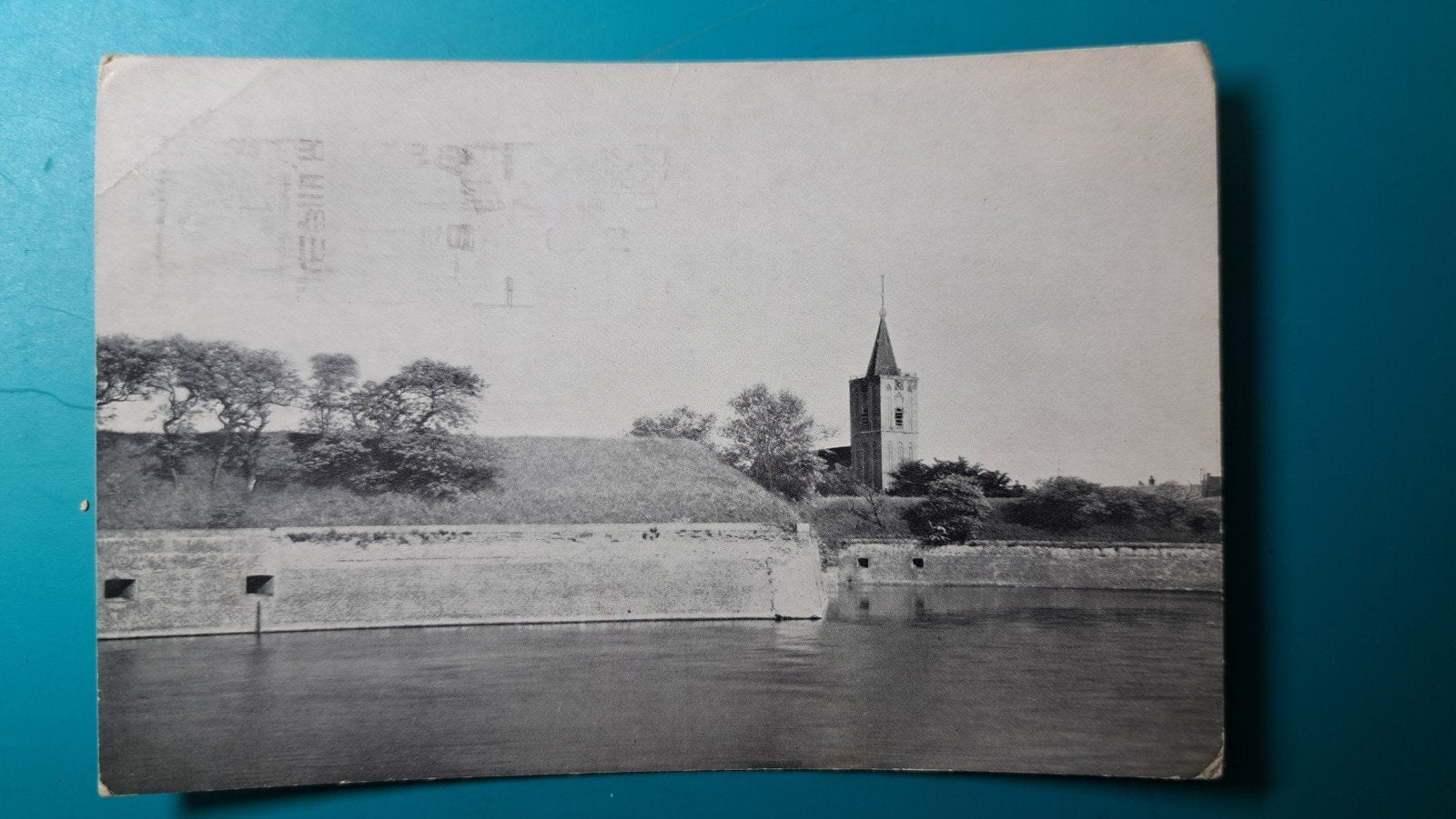 Naarden oude vestingmuur 1956, Ophalen of Verzenden, 1940 tot 1960, Gelopen, Noord-Holland