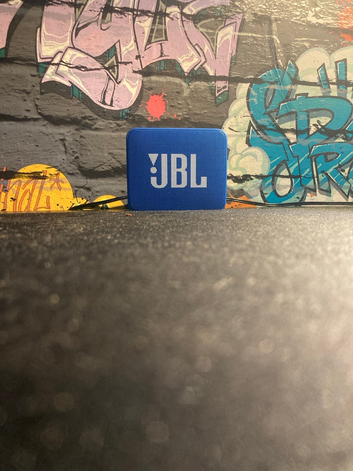 JBL Go Essential Draagbare Bluetooth Speaker Blauw, JBL, Ophalen of Verzenden, Zo goed als nieuw, Draagbare speaker