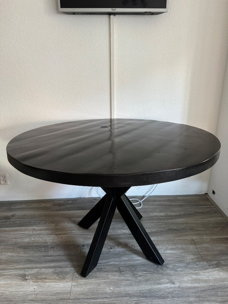 Ronde zwarte eettafel, Huis en Inrichting, Ophalen, Gebruikt, Rond, Vier personen