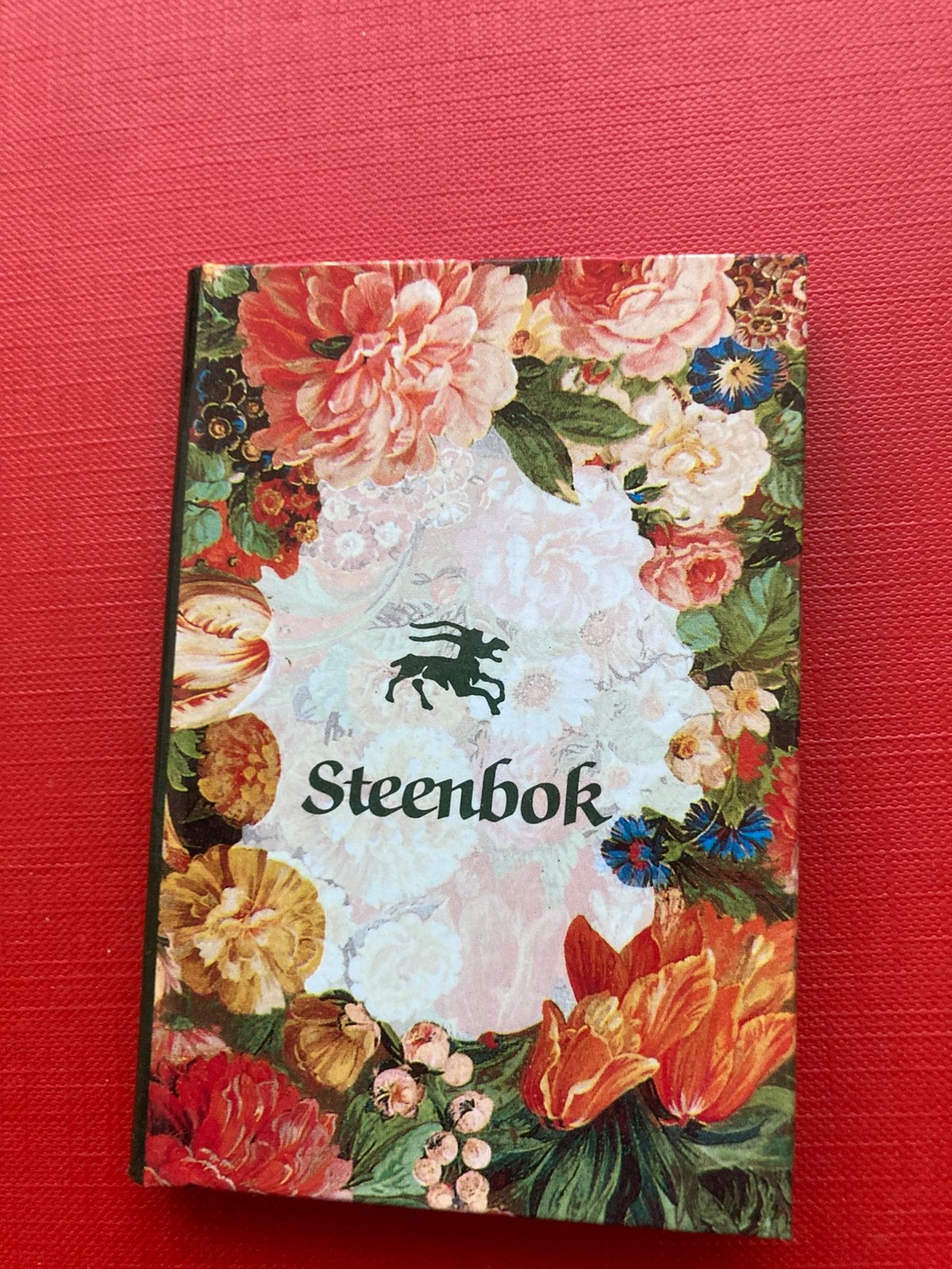 Adres boekje steenbok, Ophalen, Zo goed als nieuw