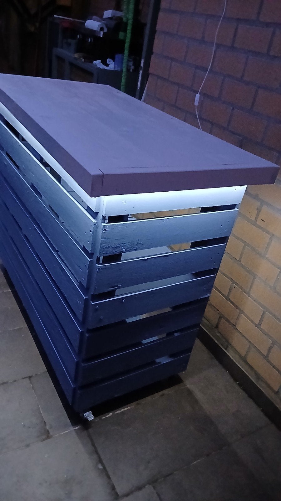 Unieke handgemaakte bar van pallets met LED-verlichting, Ophalen, Nieuw