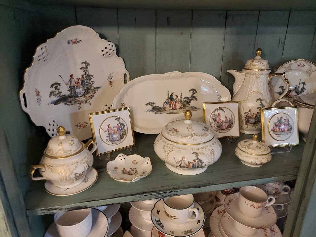 Foto 6 van Beautiful, rare vintage porcelain set Hoeroldt Arkadien