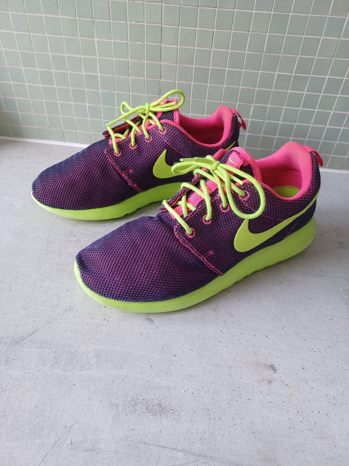 sneakers Nike, Ophalen, Zo goed als nieuw, Jongen of Meisje, Sportschoenen